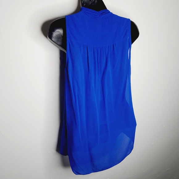 Babaton Deep V Ruffled Neck Sheer Silk Top - Picture 5 of 7